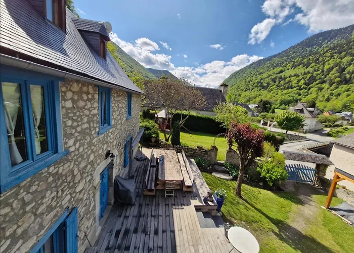 住宿加早餐酒店 Maison La Flambee Borderes-Louron