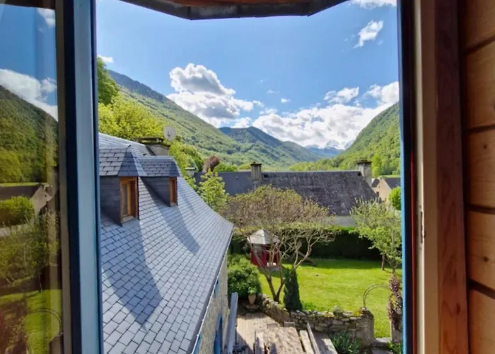 住宿加早餐酒店 Maison La Flambee Borderes-Louron