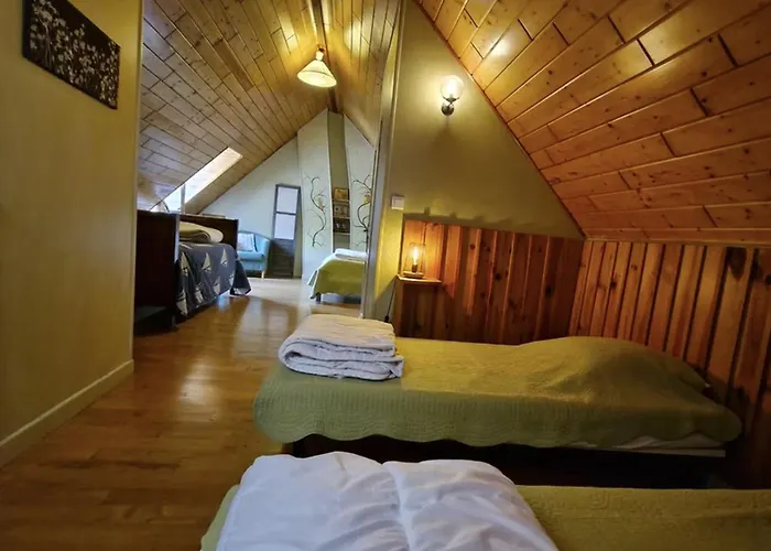 Maison La Flambee 住宿加早餐酒店 Borderes-Louron