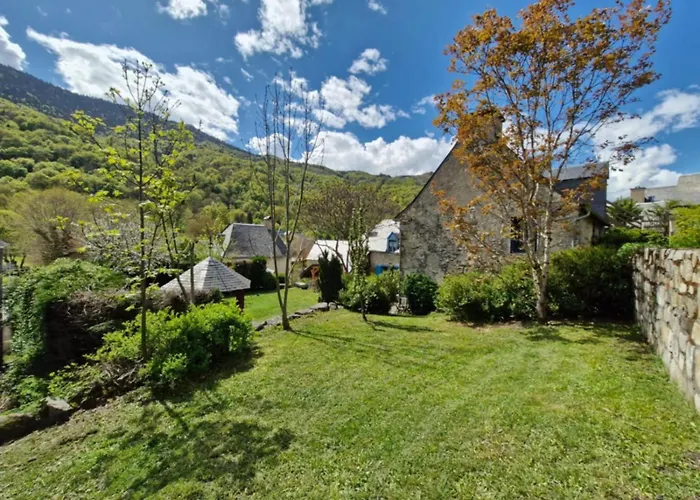 住宿加早餐酒店 Maison La Flambee Borderes-Louron